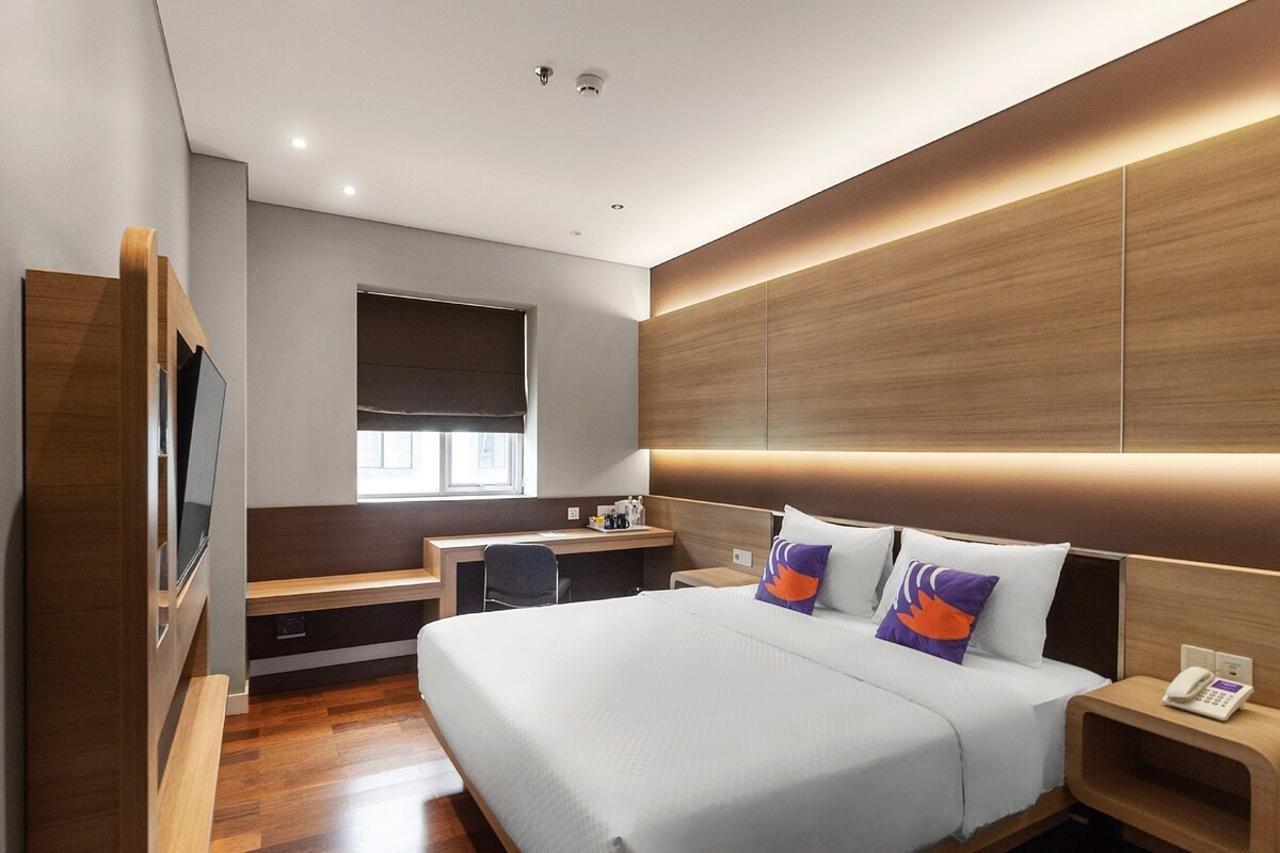 Fox Lite Grogol Jakarta Extérieur photo